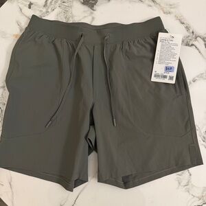 Lululemon License to train Short 7 LL